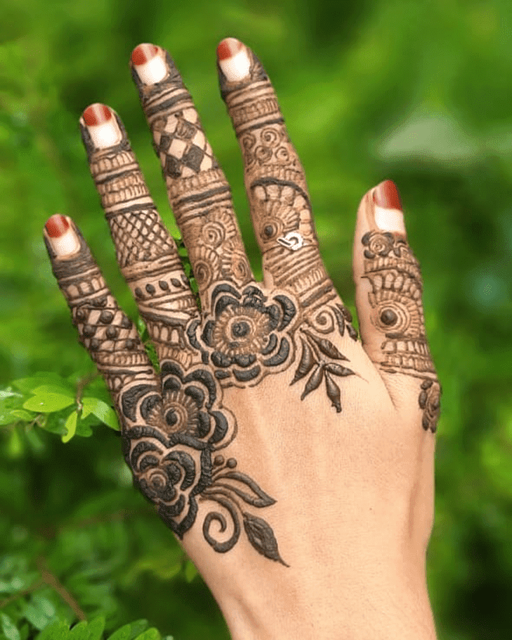 Nice Bengali Henna Design