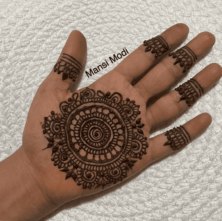 Refined Bengali Henna Design