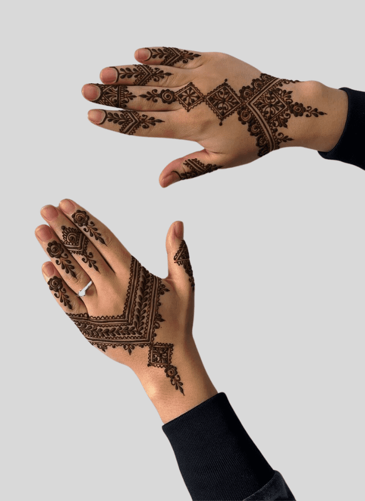 Inviting Bengaluru Henna Design