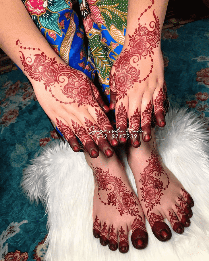 Exquisite Berlin Henna Design