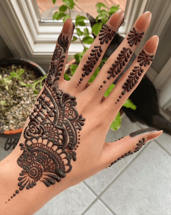 Cute Bhai Dooj Henna Design