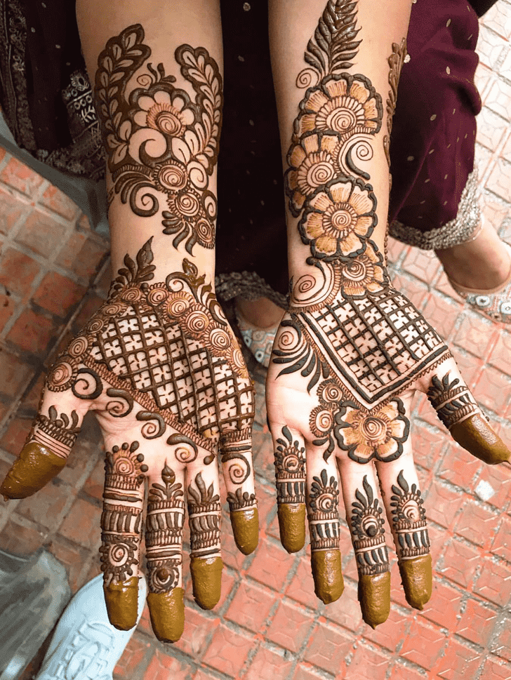 Marvelous Bhai Dooj Special Henna Design