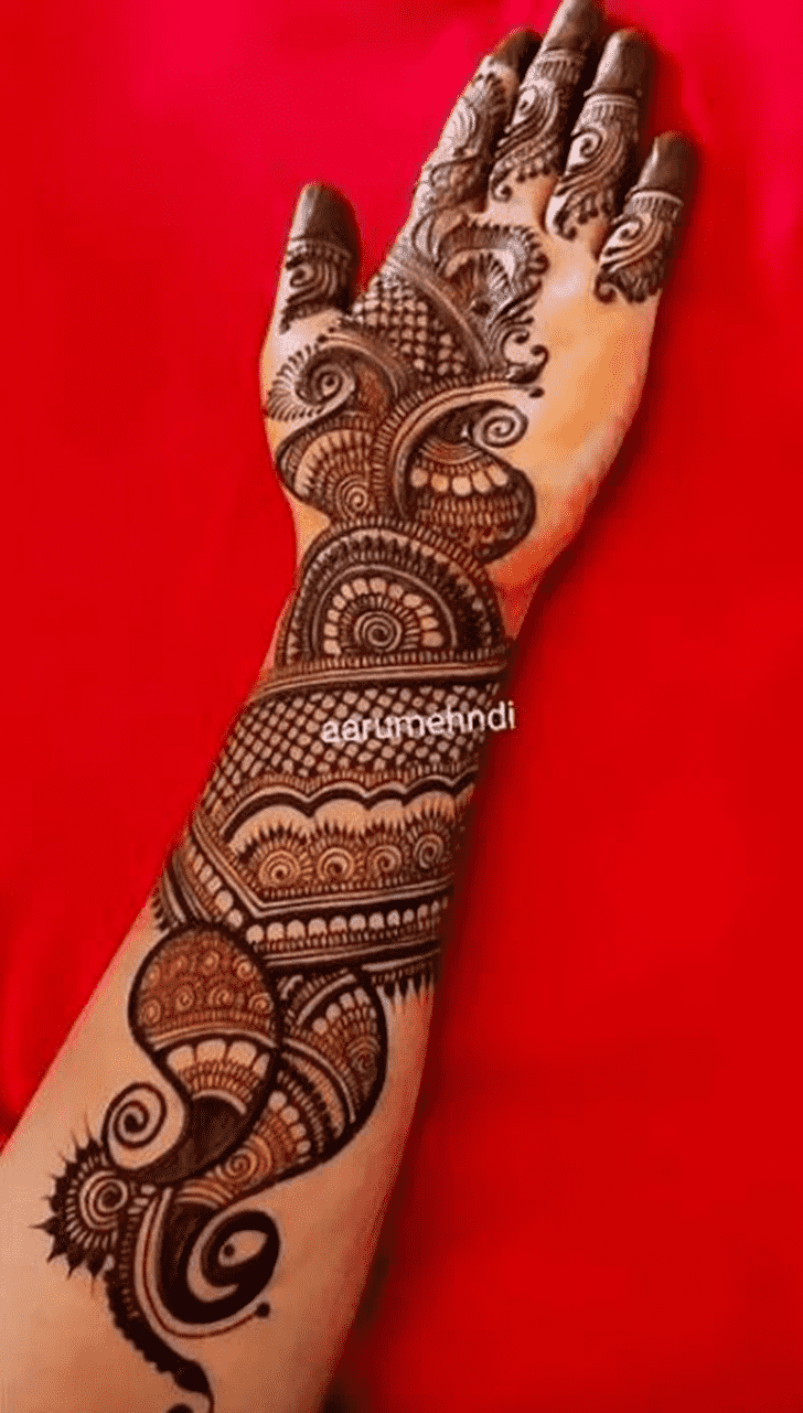 Resplendent Bhai Dooj Special Henna Design
