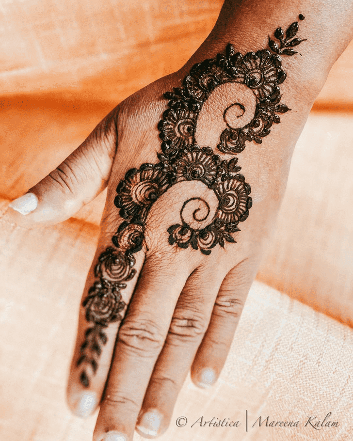 Adorable Bharatpur Henna Design