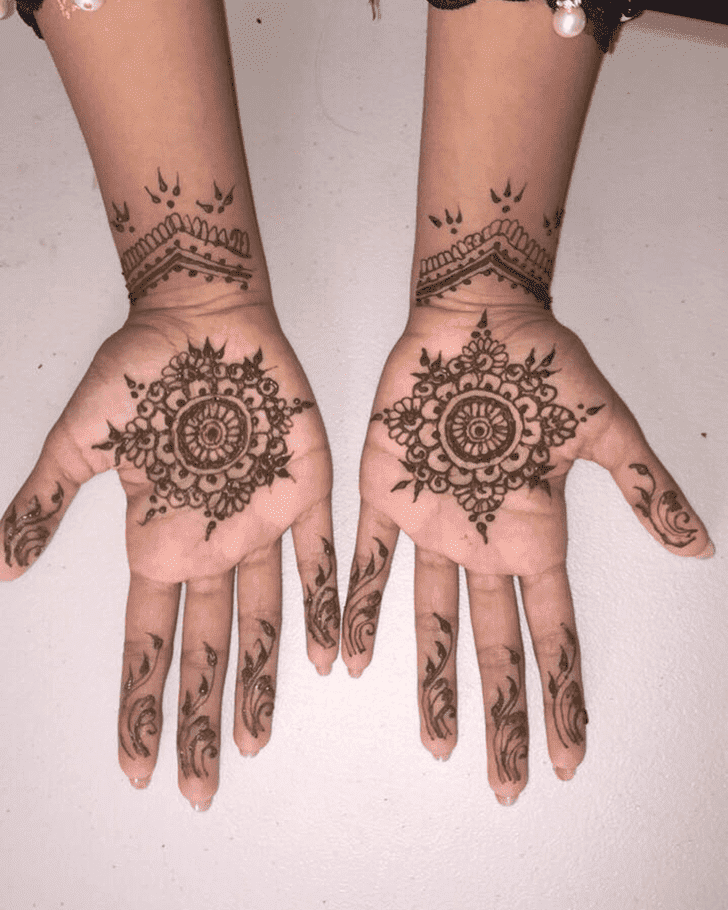 Appealing Bharatpur Henna Design