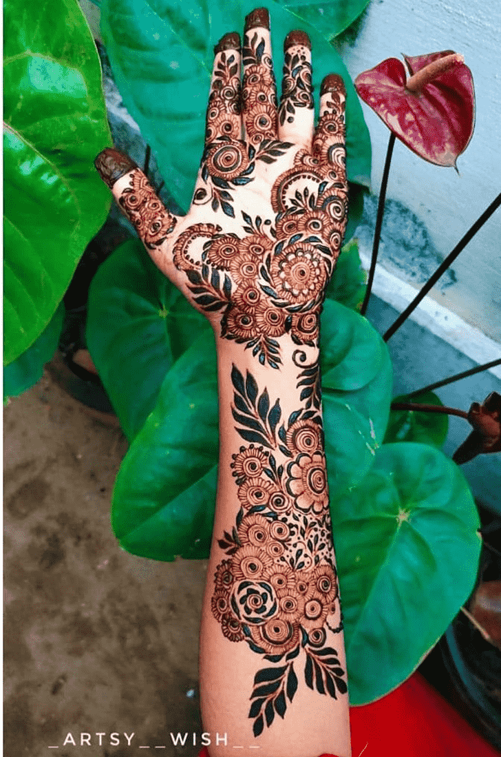 Mesmeric Bhubaneswar Henna Design
