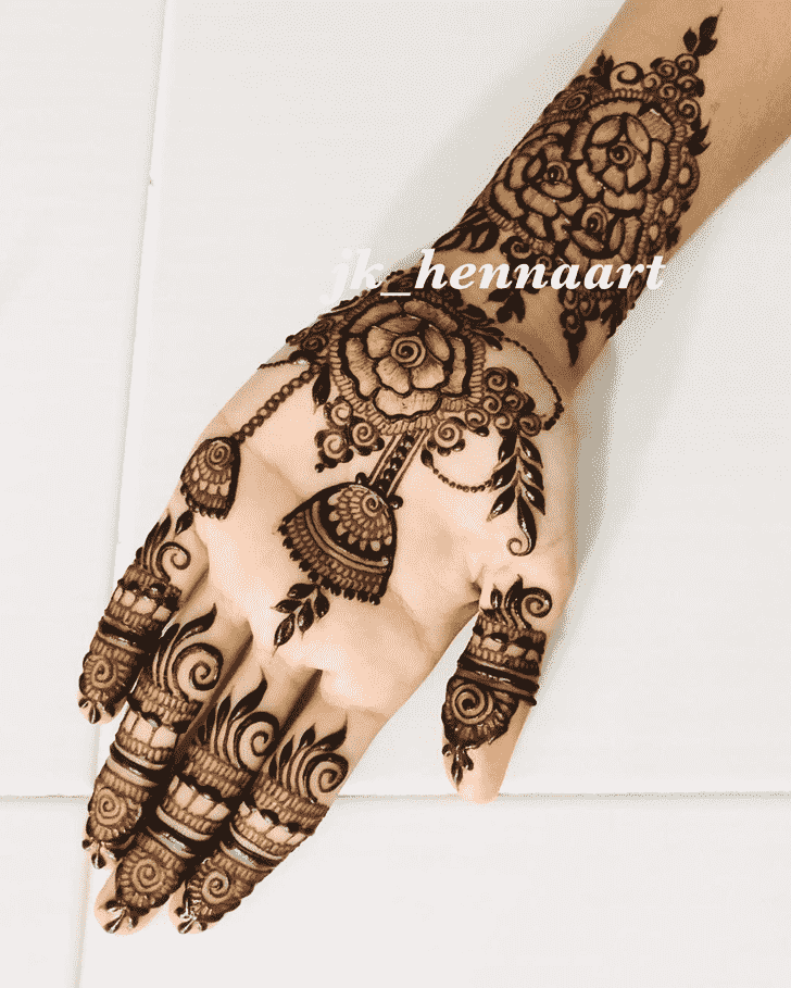 Arm Bhuj Henna Design
