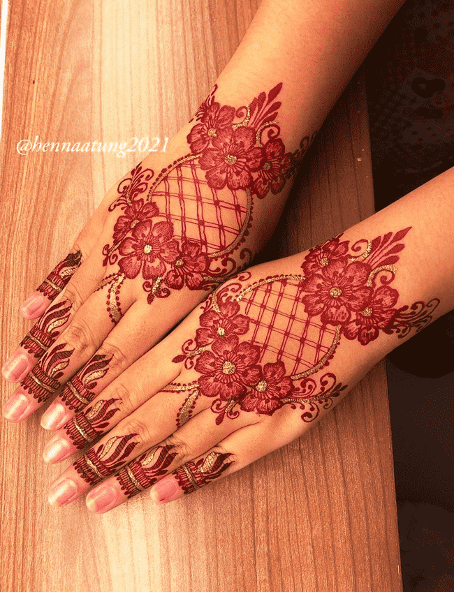 Delicate Biratnagar Henna Design