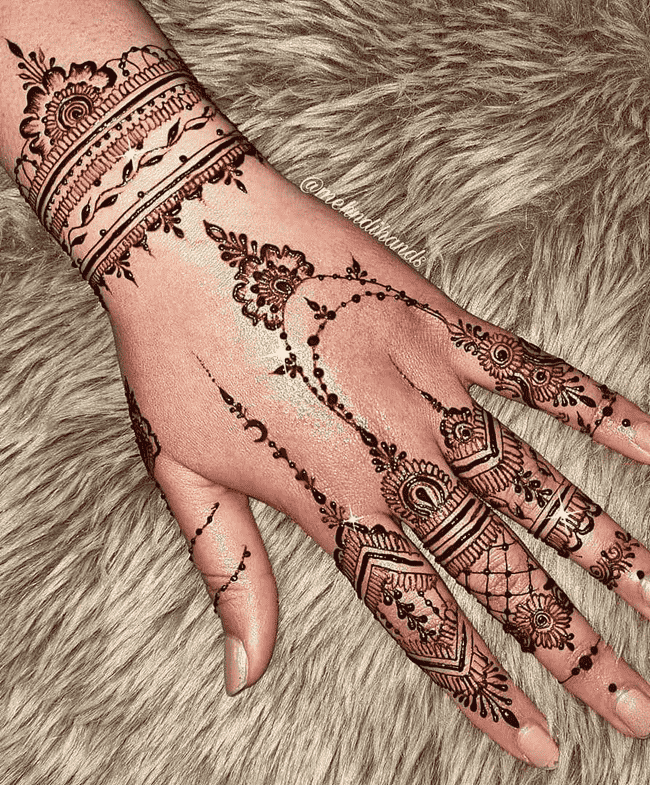 Fascinating Biratnagar Henna Design