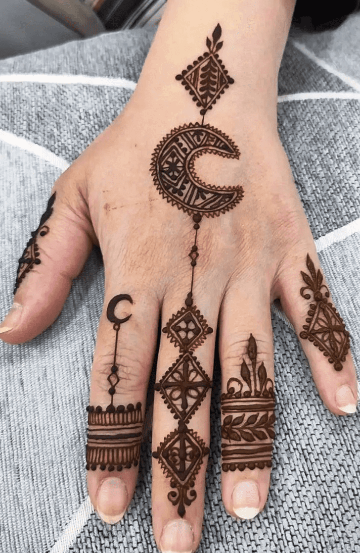 Enticing Birgunj Henna Design