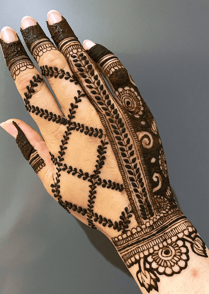 Magnetic Birgunj Henna Design