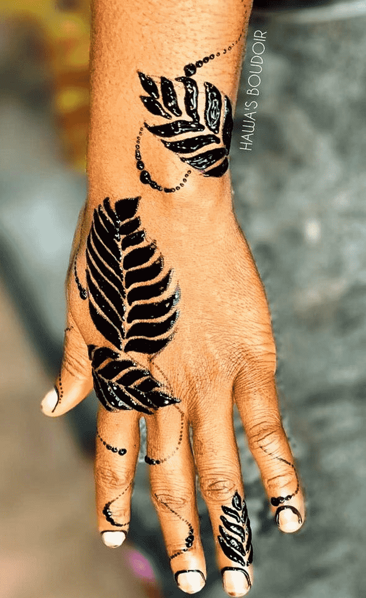 Dazzling Black Henna design