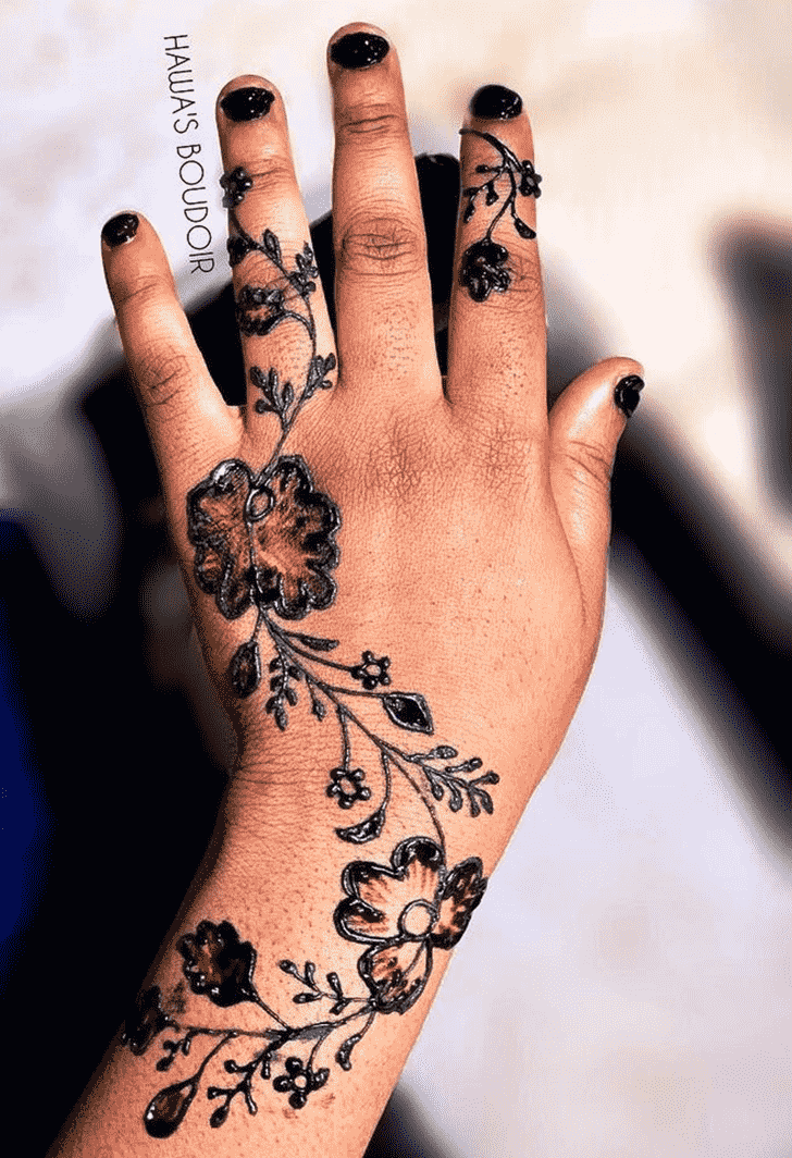 Delicate Black Henna design