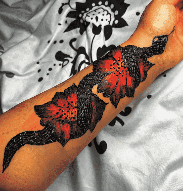 Resplendent Black Henna design