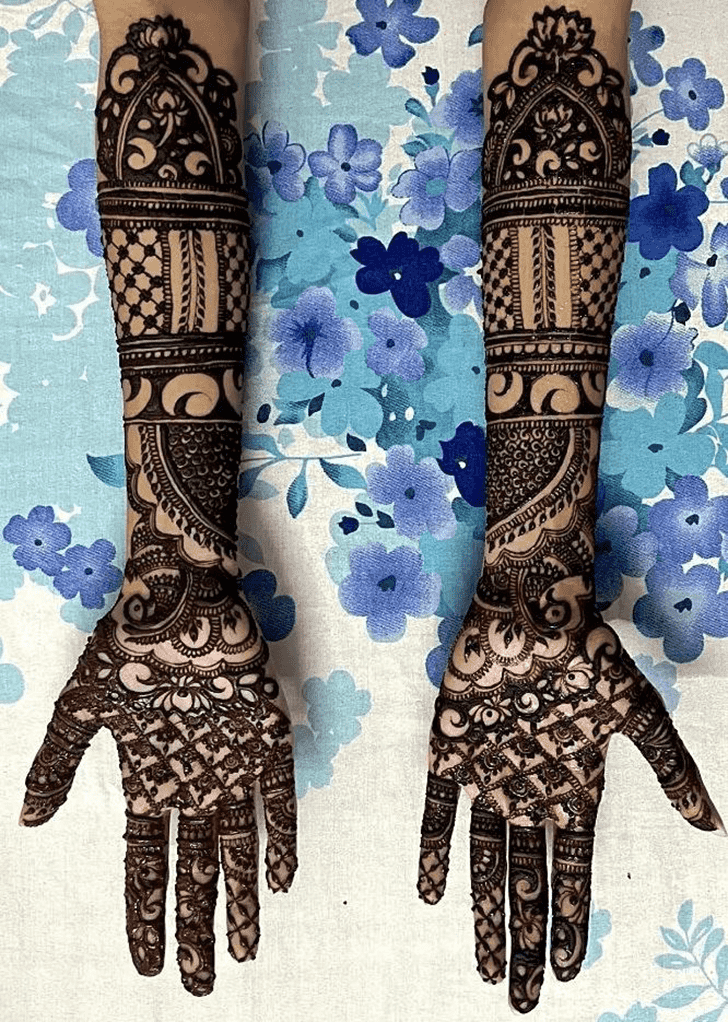 Mesmeric Bold Full Arm Henna Design