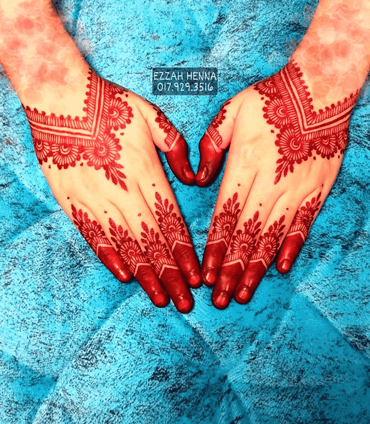 Superb Bollywood Henna design