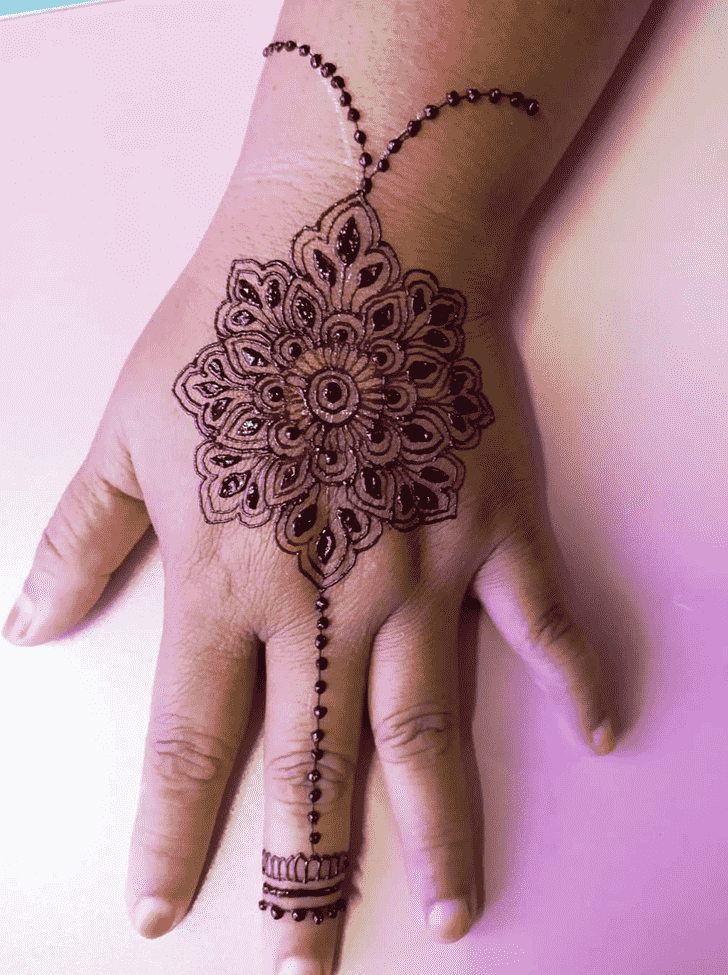 Pleasing Boston Henna Design