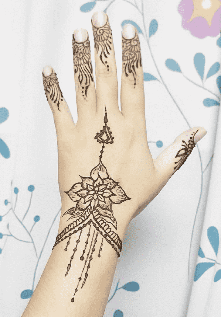 Fine Bracelet Henna Design