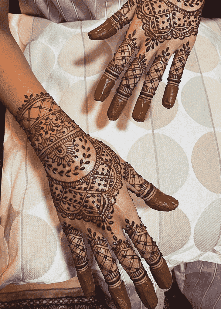 Beauteous Bridal Henna Design