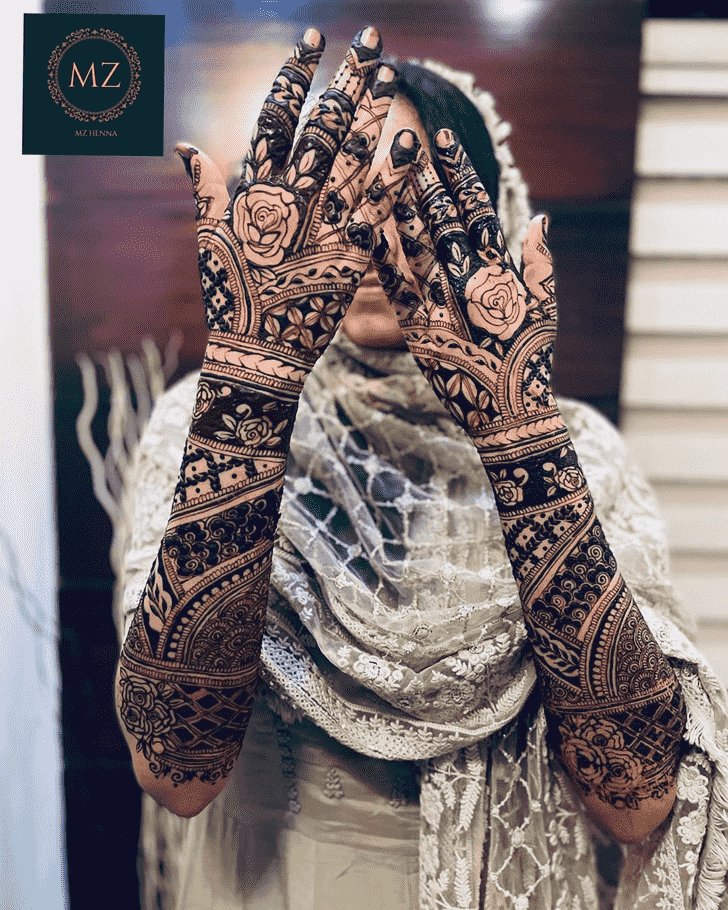 Exquisite Bridal Henna Design