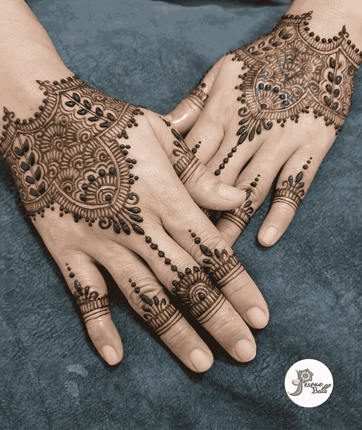 Ideal Bridal Henna Design