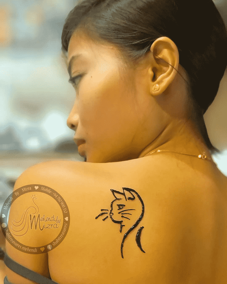 Gorgeous Cat Henna Design