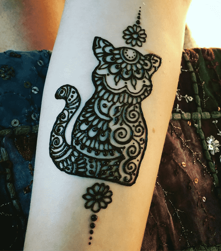 Radiant Cat Henna Design