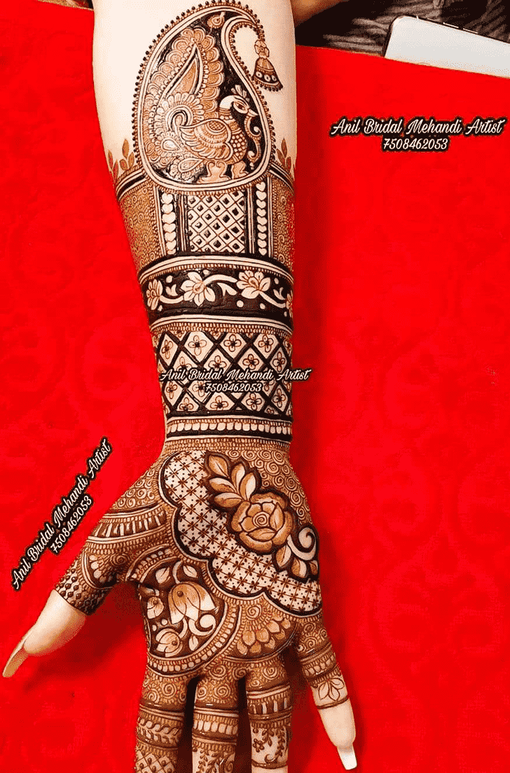 Good Looking Celebrity Henna Design