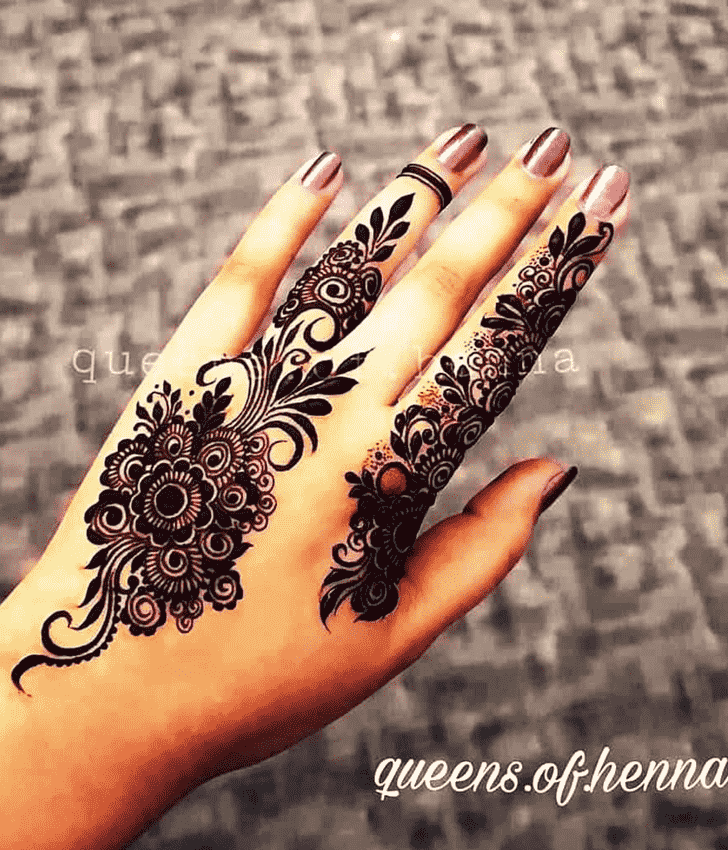Splendid Chandigarh Henna Design