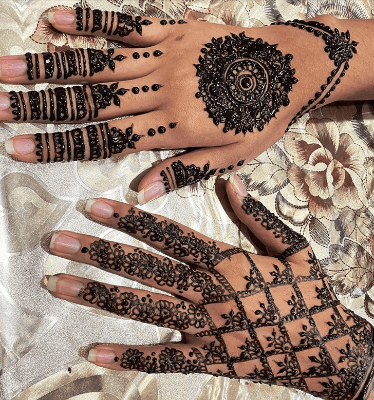 Captivating Chennai Henna Design