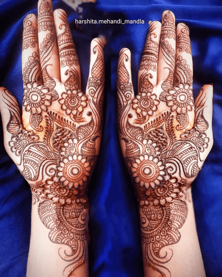 Comely Chennai Henna Design