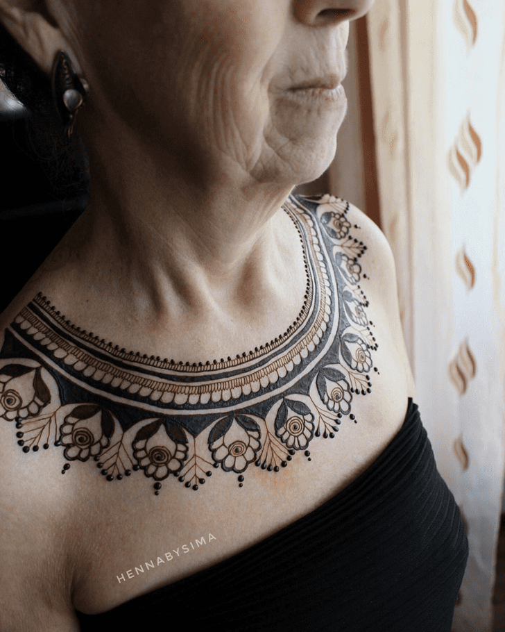 Good-Looking Chest Henna Design