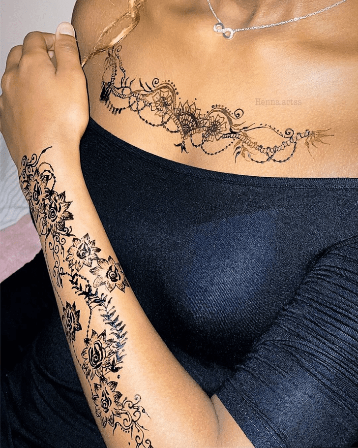 Resplendent Chest Henna Design