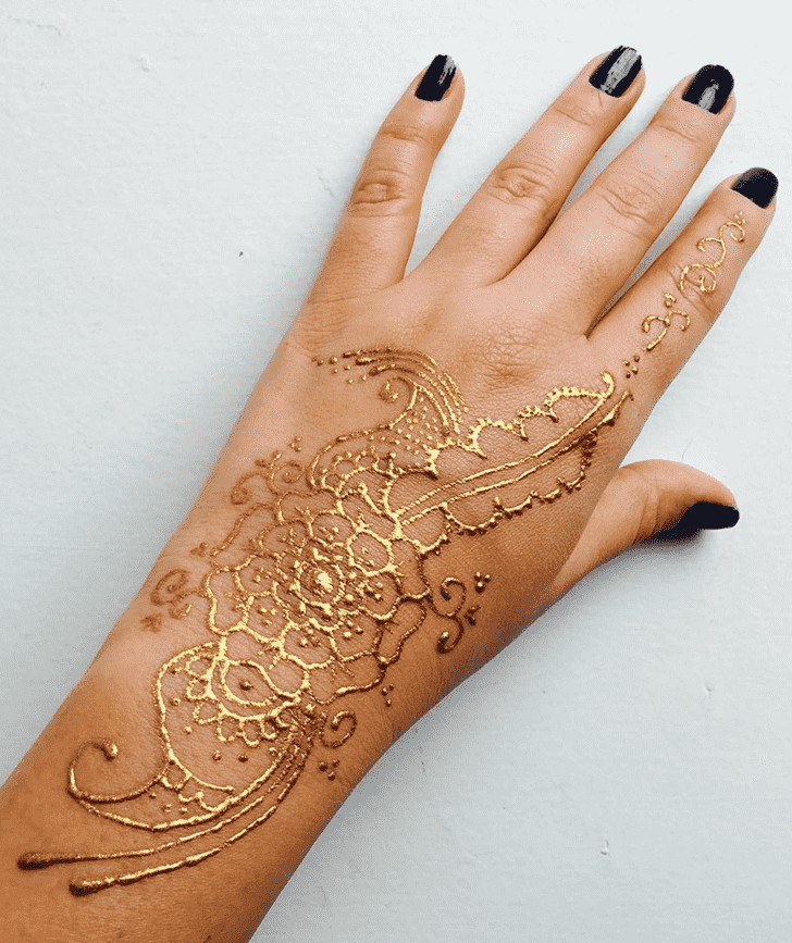 Good Looking Chicago Henna Design