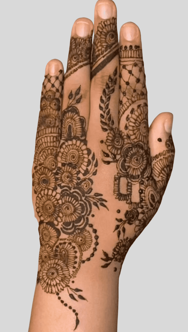 Enthralling Chile Henna Design