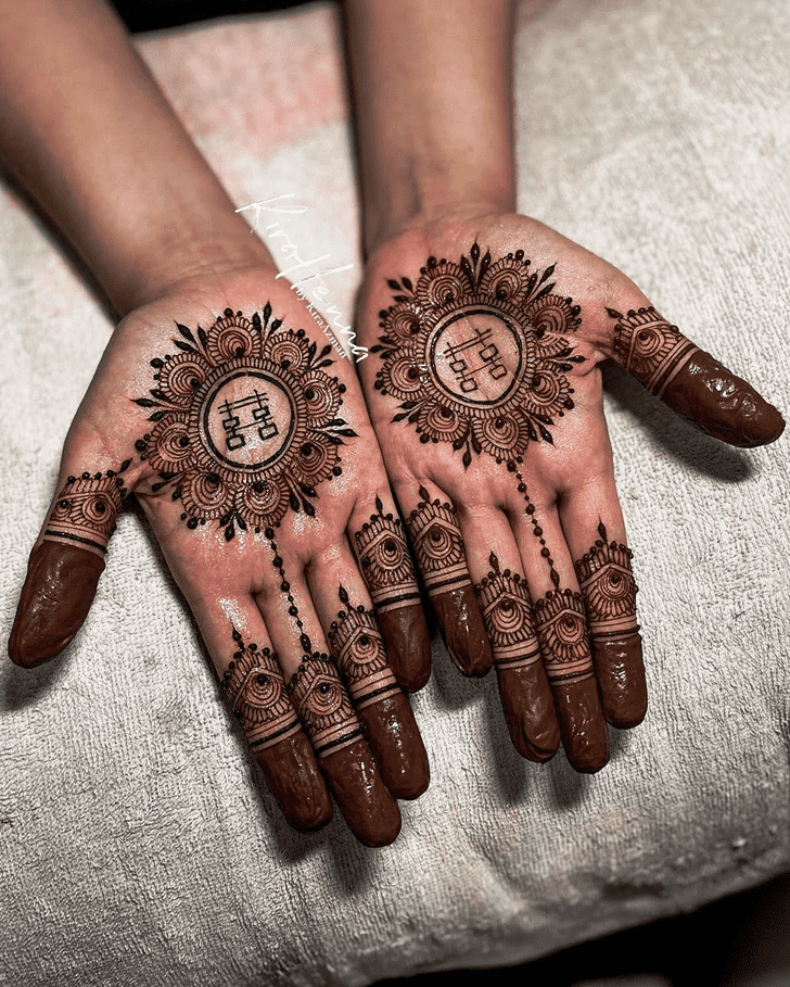 Delightful Colorado Henna Design