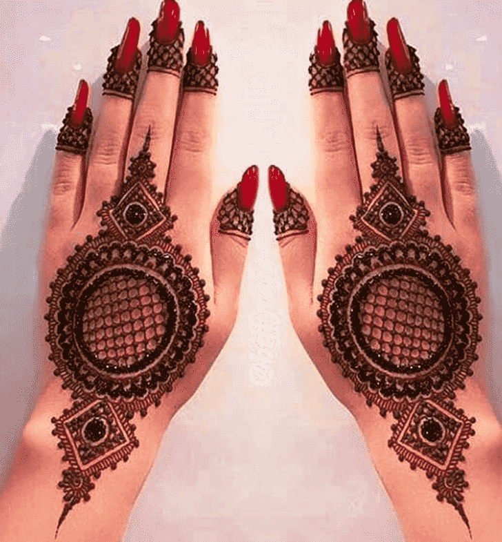 Nice Coloured Henna Design