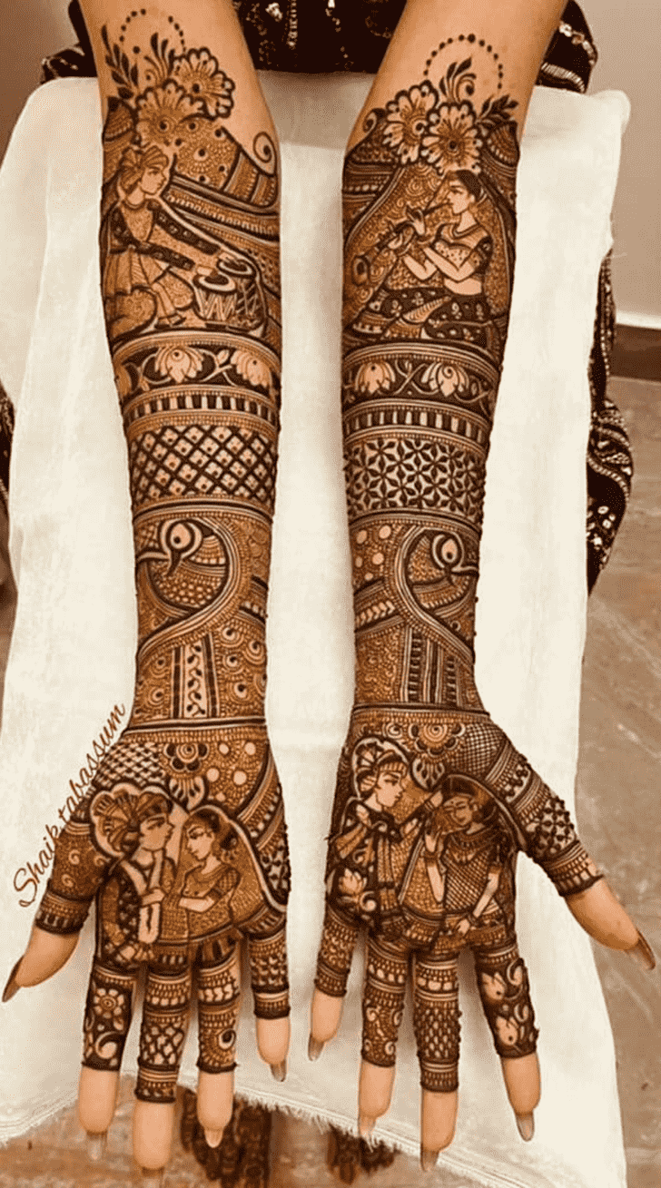 Magnetic Comilla Henna Design