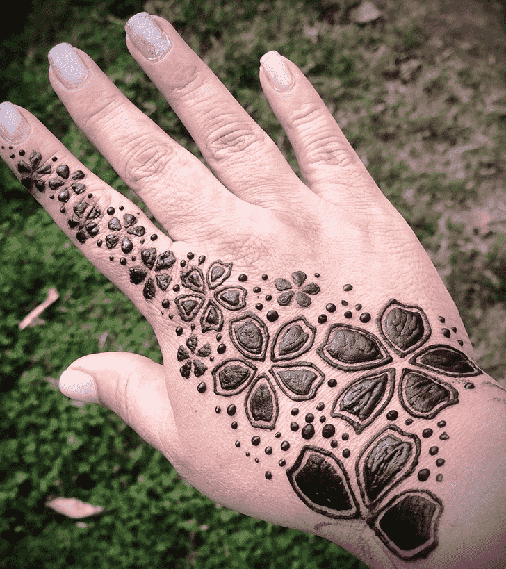 Adorable Cute Henna design