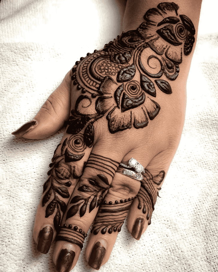 Enticing Cute Henna design