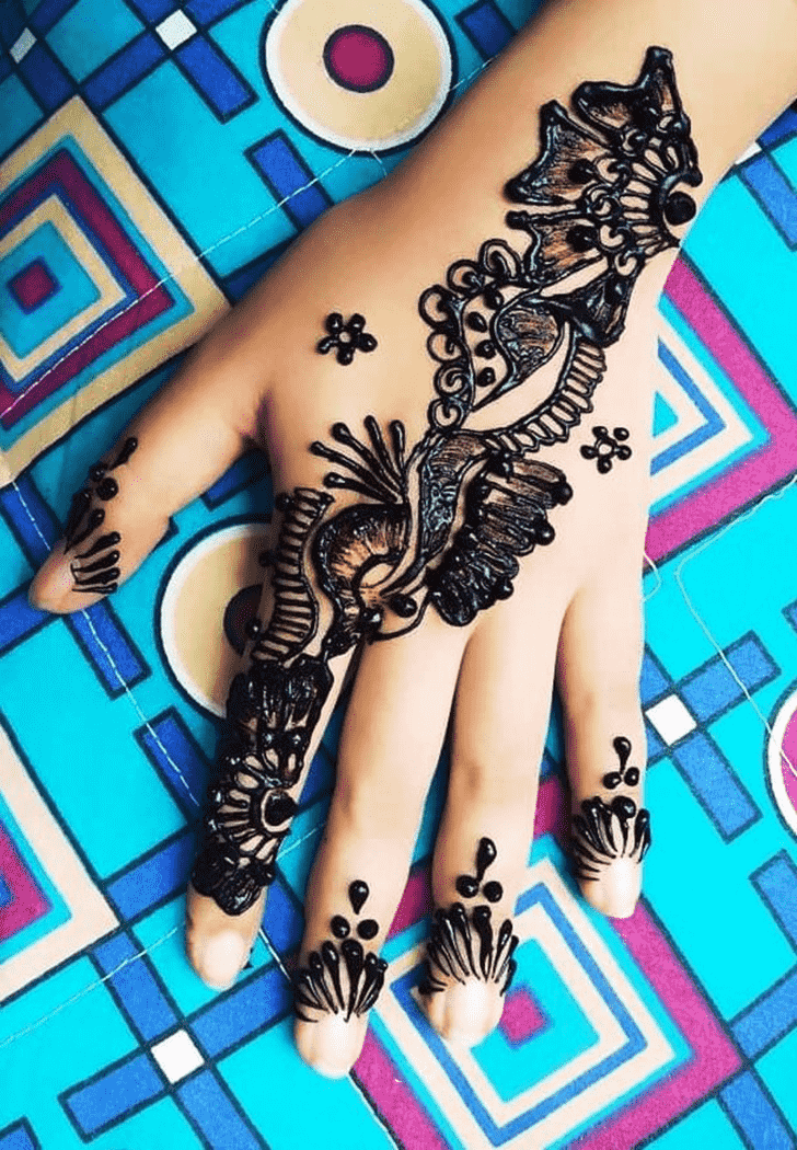 Pretty Cute Henna design