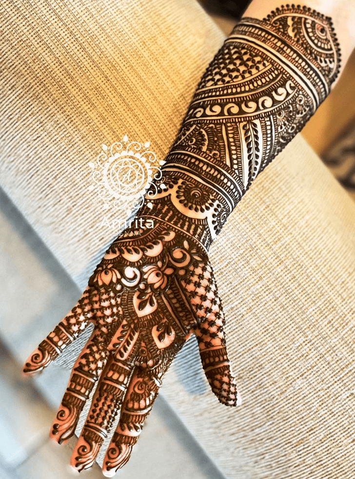Grand Dalhousie Henna Design