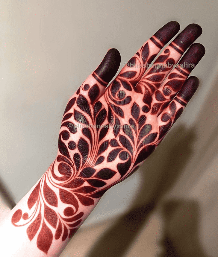 Refined Dalhousie Henna Design
