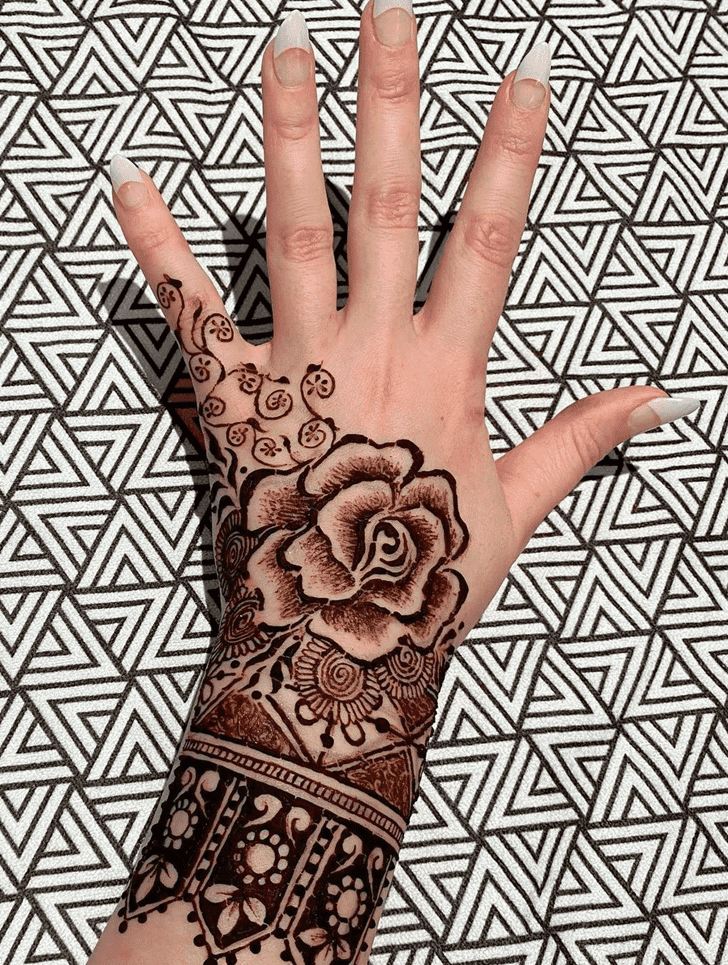 Stunning Dalhousie Henna Design