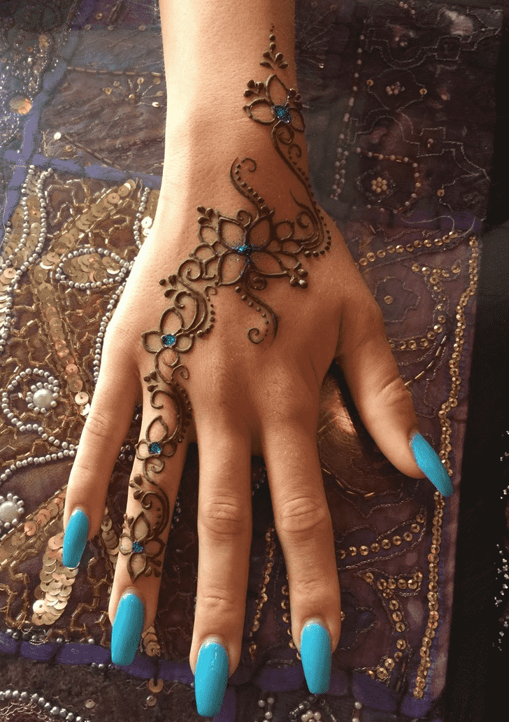 Captivating Dallas Henna Design