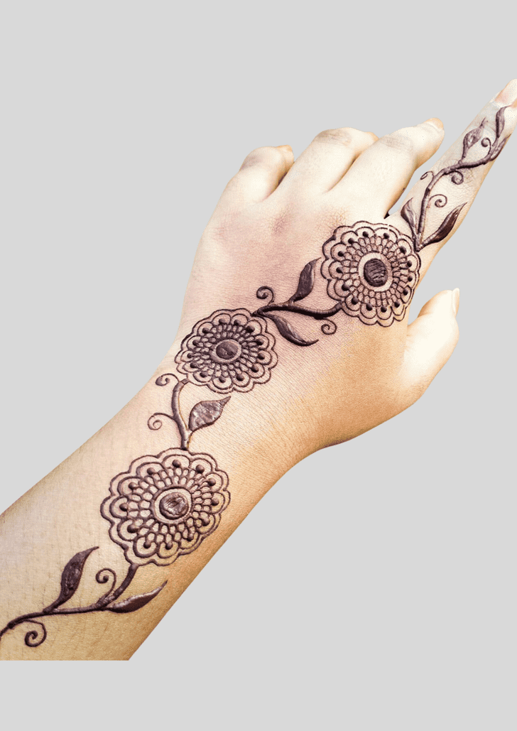 Fascinating Deepawali Henna Design