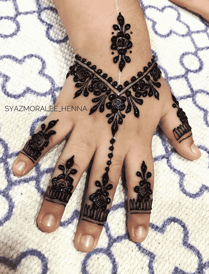 Stunning Dehradun Henna Design
