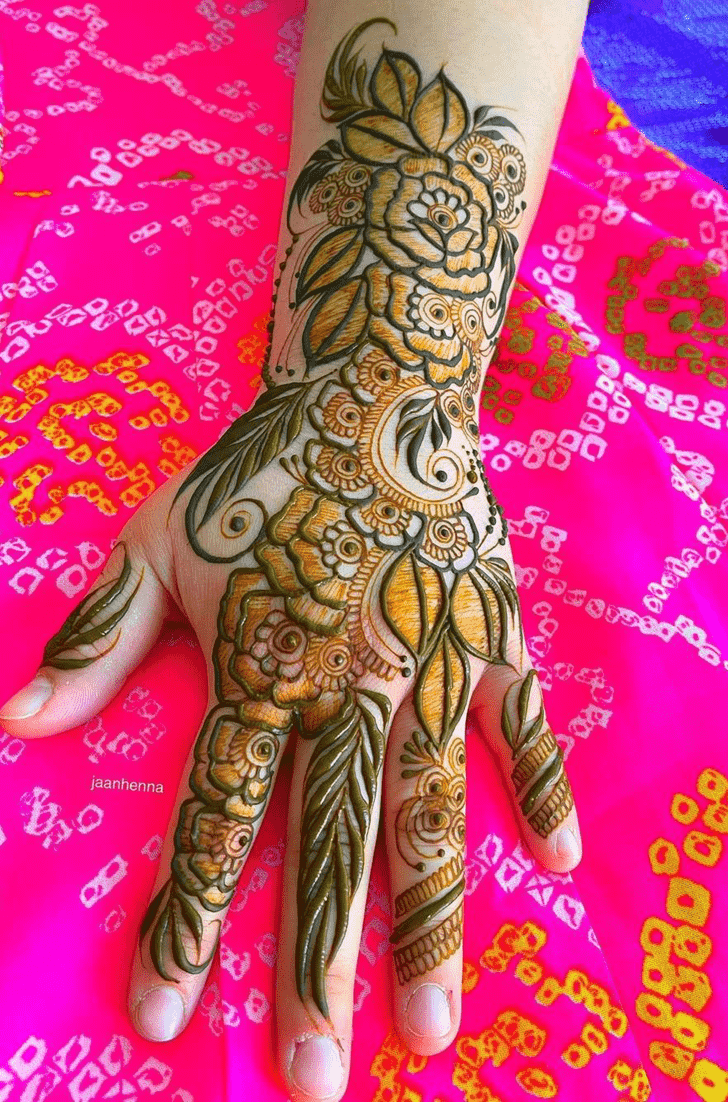 Angelic Desi Henna Design