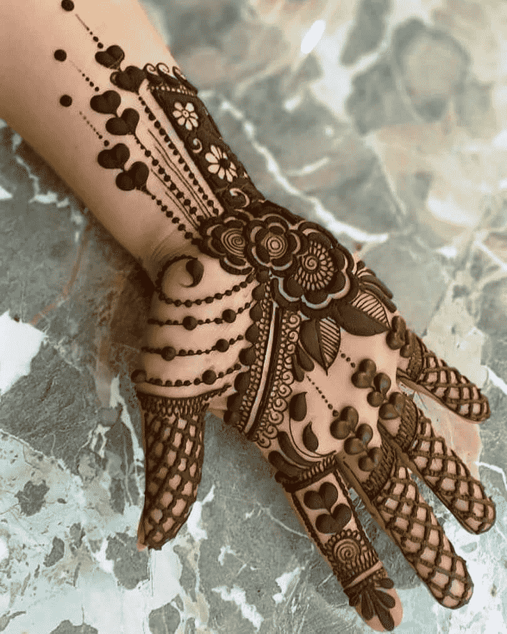 Captivating Designer Henna Design