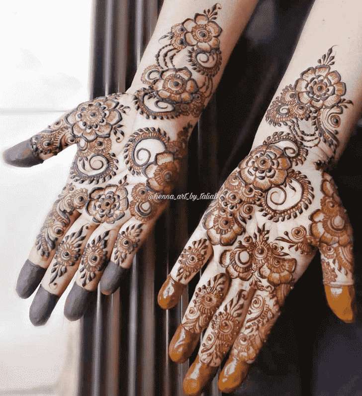 Classy Designer Henna Design